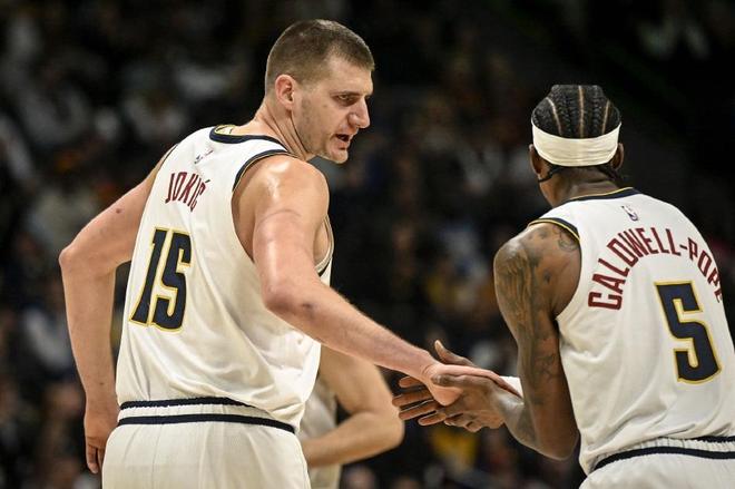 根廷队的胜 根廷队的胜